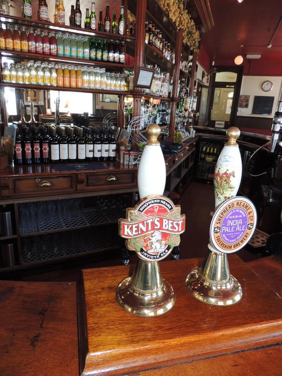 Railway Hotel Faversham Exterior photo