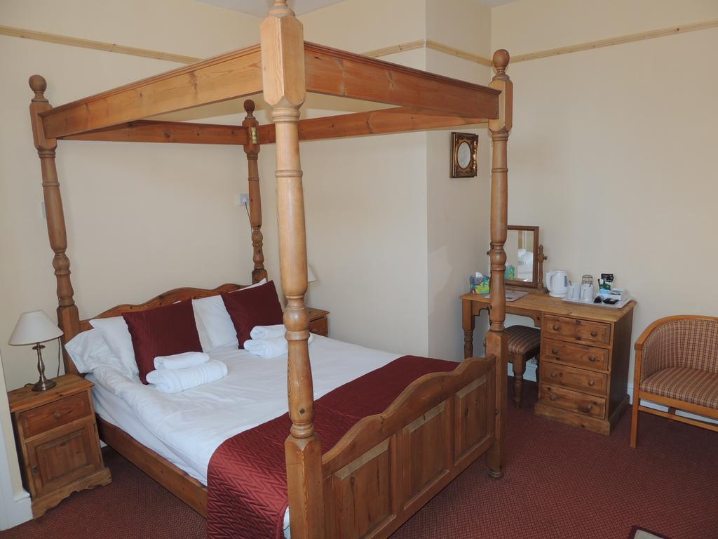 Railway Hotel Faversham Room photo